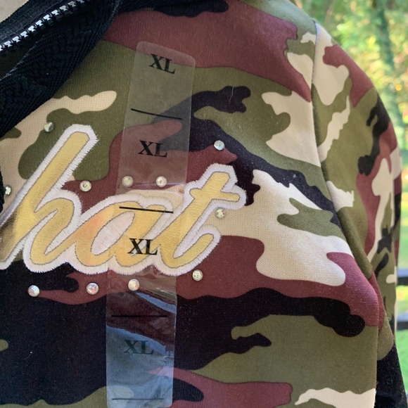 Baby Phat ladies hoodie. Size XL. - Picture 4 of 4